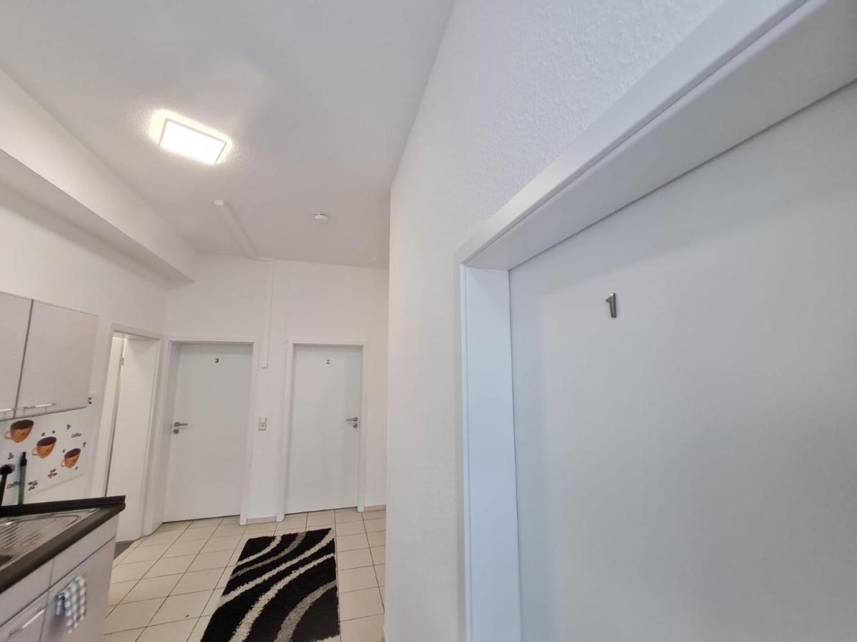 Pension Am Rathaus, 24H Check-In Mundelsheim Екстериор снимка